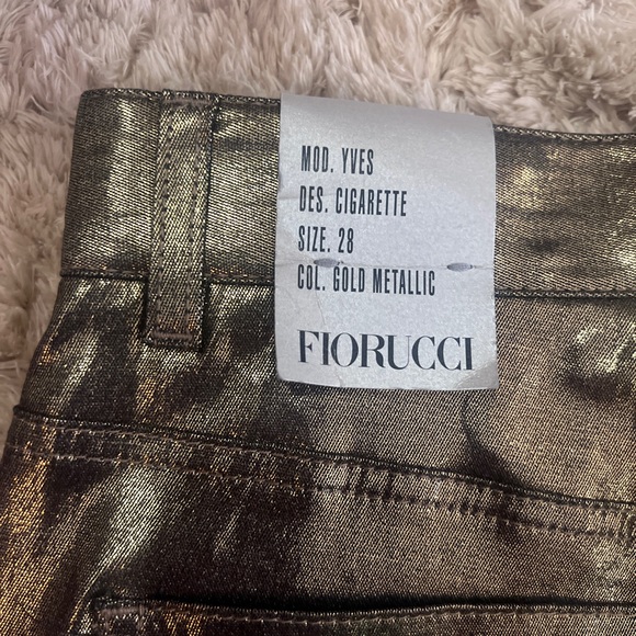 NEW FIORUCCI Classic Yves Gold Metallic Cigarette 28 - Picture 7 of 13